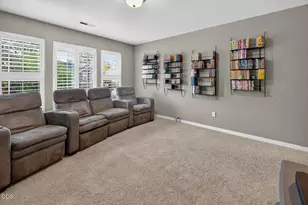 61042 Chamomile Pl, Bend, OR 97702 - Photo 45