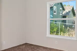 863 California Ave, Klamath Falls, OR 97601 - Photo 13