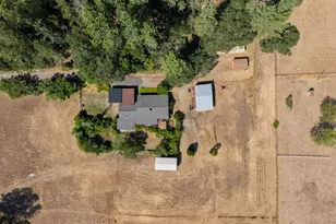 1843 W Evans Creek Rd, Rogue River, OR 97537 - Photo 29