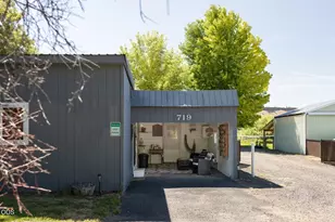 721 S Main St, Prineville, OR 97754 - Photo 47