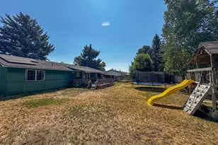 3037 Juniper Pl, Malin, OR 97632 - Photo 3
