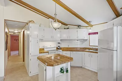 109 Waverly Drive, Grants Pass, OR 97526 - Photo 9