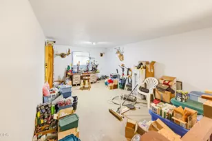 690 Thornbrook Dr, Merlin, OR 97532 - Photo 43