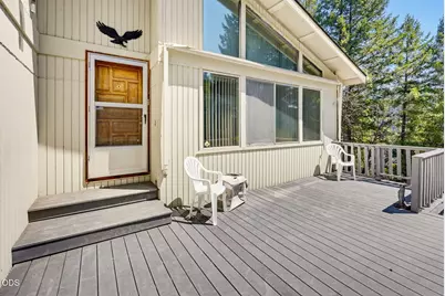 690 Thornbrook Drive, Merlin, OR 97532 - Photo 5