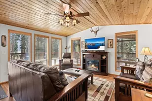 7979 Hyatt Prairie Rd, Ashland, OR 97520 - Photo 15
