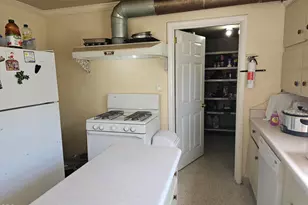 [Address not provided], Medford, OR 97501 - Photo 5