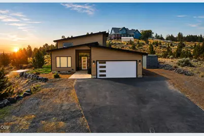 1901 NE Camas Lane, Madras, OR 97741 - Photo 1