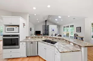 750 S Maple St, Sisters, OR 97759 - Photo 19