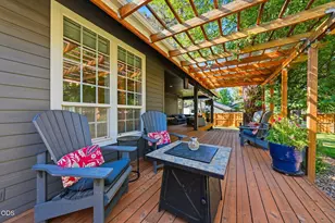 750 S Maple St, Sisters, OR 97759 - Photo 67