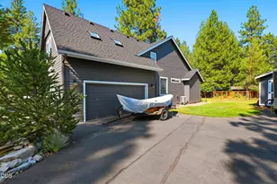750 S Maple St, Sisters, OR 97759 - Photo 53