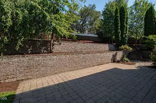 4110 Hemlock Dr, Medford, OR 97504 - Photo 29