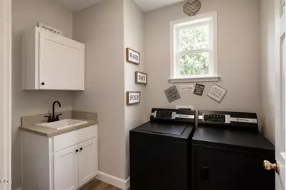 4110 Hemlock Drive, Medford, OR 97504 - Photo 21