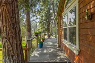 16904 Clover Creek Rd, Klamath Falls, OR 97601 - Photo 5