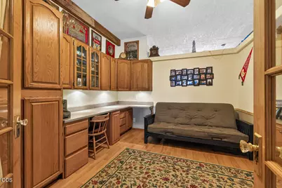 16904 Clover Creek Road, Klamath Falls, OR 97601 - Photo 15