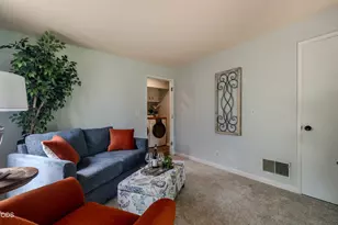 211 Florence Ave, Medford, OR 97504 - Photo 21
