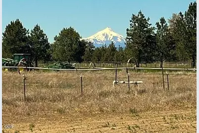 65325 Hwy 20, Bend, OR 97703 - Photo 13