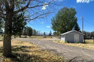 65325 Hwy 20, Bend, OR 97703 - Photo 29