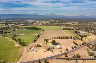 65325 Hwy 20, Bend, OR 97703 - Photo 39