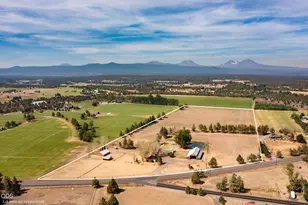 65325 Hwy 20, Bend, OR 97703 - Photo 3