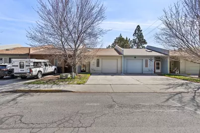 986 SE Centennial Street, Bend, OR 97702 - Photo 1