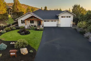 1385 Spring Ridge Ct, Redmond, OR 97756 - Photo 15