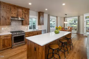 1385 Spring Ridge Ct, Redmond, OR 97756 - Photo 19