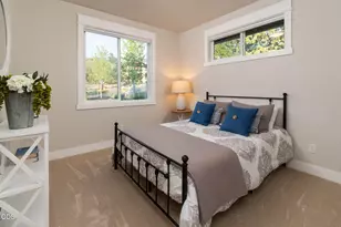 1385 Spring Ridge Ct, Redmond, OR 97756 - Photo 29