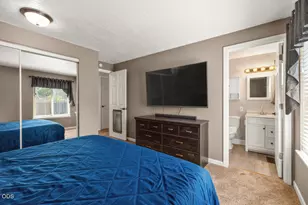 4241 Myrtlewood Dr, Klamath Falls, OR 97603 - Photo 29