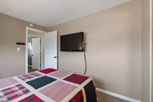 4241 Myrtlewood Dr, Klamath Falls, OR 97603 - Photo 35