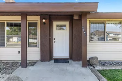 4241 Myrtlewood Drive, Klamath Falls, OR 97603 - Photo 9
