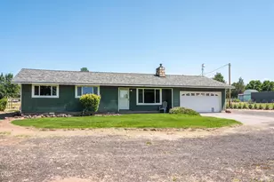 1714 NW 53rd St, Redmond, OR 97756 - Photo 7