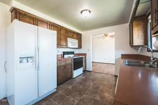 1714 NW 53rd St, Redmond, OR 97756 - Photo 25