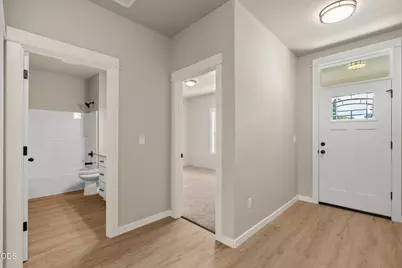 2229 Piazza Drive, Medford, OR 97501 - Photo 15