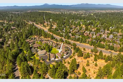 19749 SW River Camp Lane, Bend, OR 97702 - Photo 45