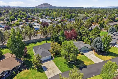 3389 NE Stonebrook Loop, Bend, OR 97701 - Photo 57