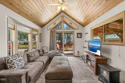 7900 Hyatt Prairie Road # 17, Ashland, OR 97520 - Photo 3