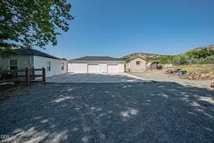 4785 Fern Valley Rd, Medford, OR 97504 - Photo 3