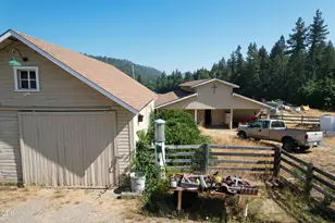 7763 Thompson Creek Rd, Applegate, OR 97530 - Photo 25