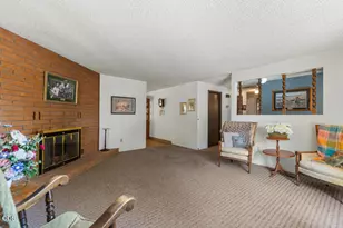 5210 Mason Ln, Klamath Falls, OR 97601 - Photo 9