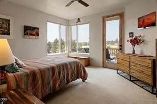 61345 Mountain Breezes Ct, Bend, OR 97702 - Photo 13