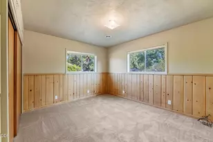 1497 S Stage Rd, Medford, OR 97501 - Photo 11