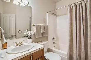 63364 NE Brightwater Dr, Bend, OR 97701 - Photo 31