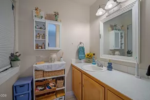 3047 NE Yellow Ribbon Dr, Bend, OR 97701 - Photo 19