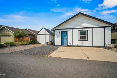 3047 NE Yellow Ribbon Drive, Bend, OR 97701 - Photo 39