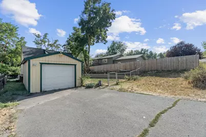649 Front Street, Klamath Falls, OR 97601 - Photo 35