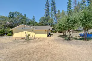 2141 Foots Creek Left Fork Rd, Gold Hill, OR 97525 - Photo 47