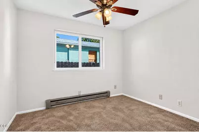 130 S Main Street, Phoenix, OR 97535 - Photo 47