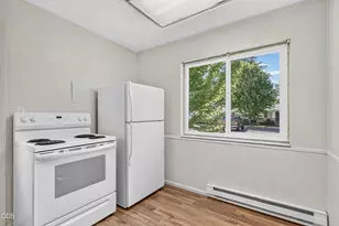130 S Main St, Phoenix, OR 97535 - Photo 35