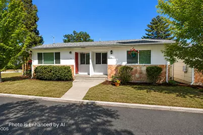 130 S Main Street, Phoenix, OR 97535 - Photo 19