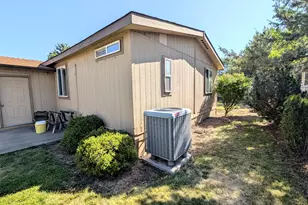 1188 NE 27th St, Bend, OR 97701 - Photo 19